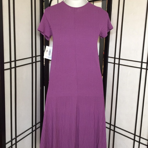 Lularoe magenta ribbed Carly - Picture 2 of 3